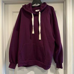 NWOT Zenana Hoodie Sweatshirt